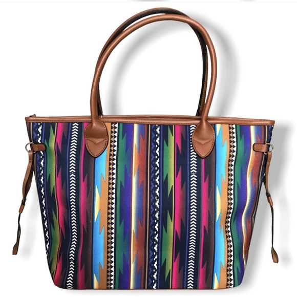 ONE LEFT! Gorgeous Vibrant Spacious Aztec Print Zippered Tote - Picture 8 of 13